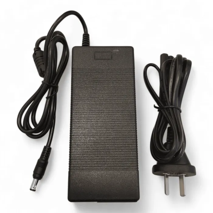 Cargador 36V 1,5 AH ficha Jack